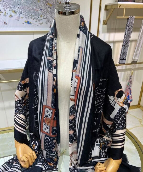 Louis Vuitton Scarf Women s Skyline Long Scarf Black