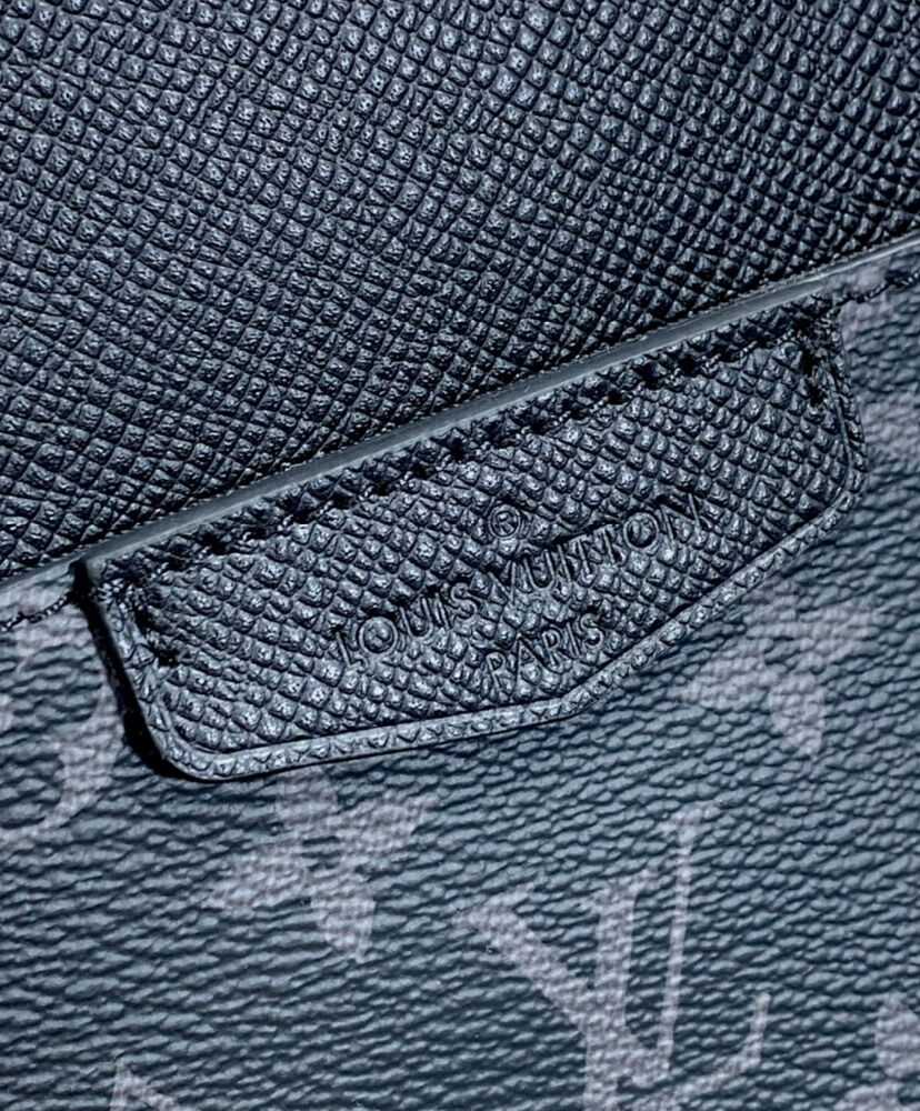 Louis Vuitton Outdoor Slingbag M30741 Black