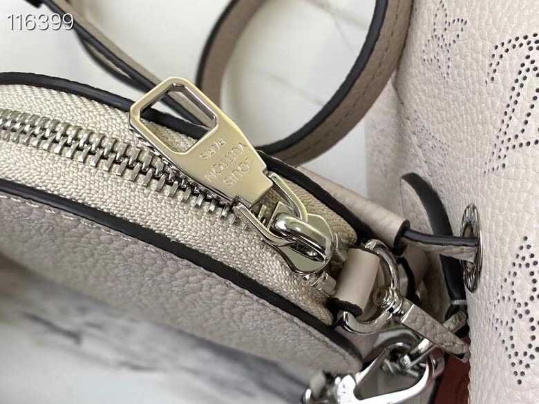 Louis Vuitton Outlet BELLA M57201 Creme Beige
