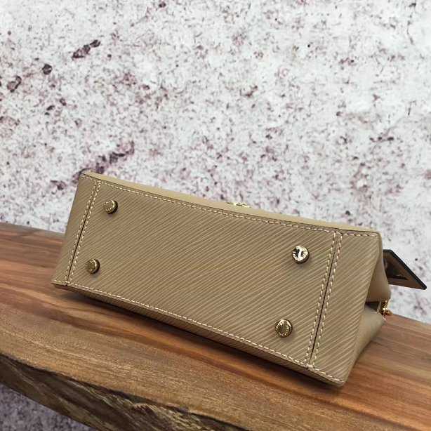 2017 Louis Vuitton Outlet original leather one handle epi M51519 gray