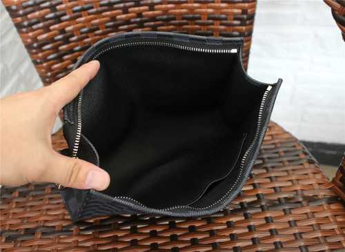 Louis Vuitton Outlet Clutch Bag M47542 Black
