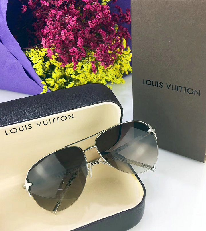 Louis Vuitton Outlet Louis Vuitton sunglasses top quality 0151